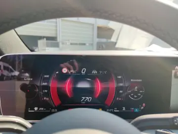 MERCEDES-BENZ V 300 d Avantgarde 4x4 AMG