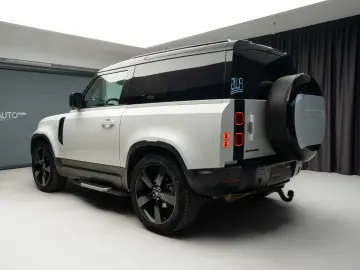 Land Rover Defender 90 D250 Meridian R22