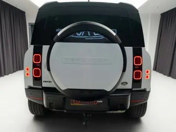 Land Rover Defender 90 D250 Meridian R22