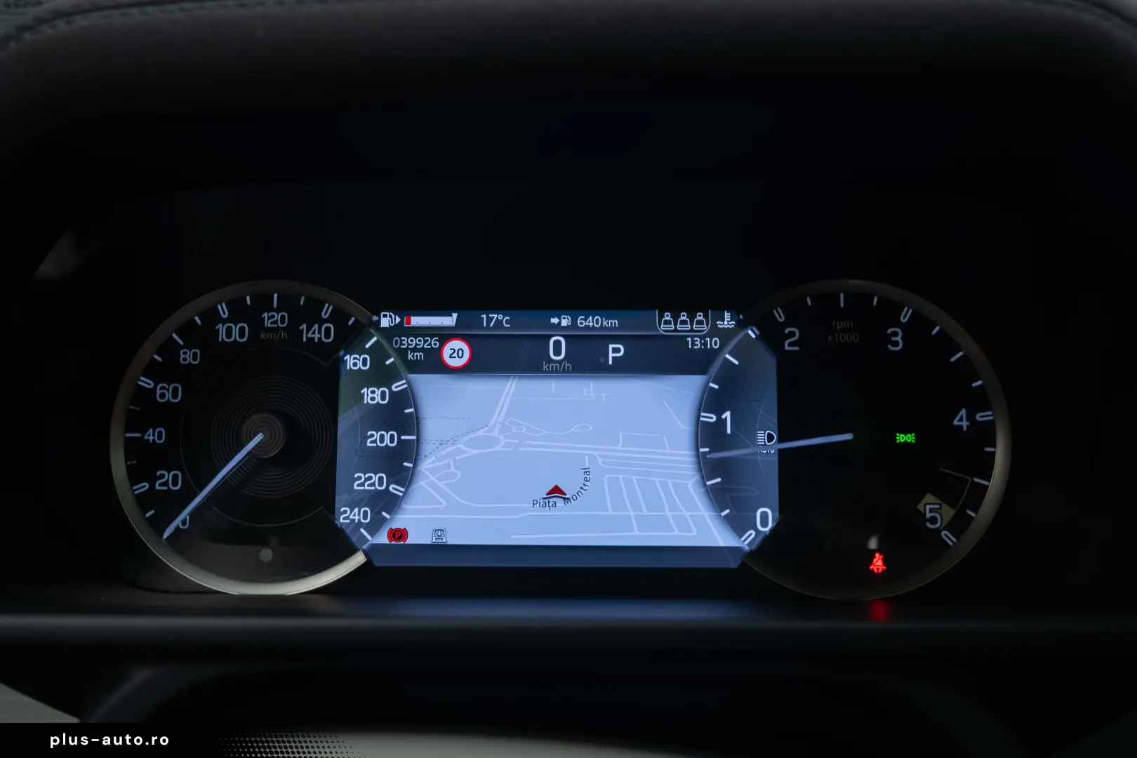 Land Rover Defender 90 D250 Meridian R22