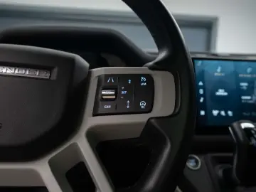 Land Rover Defender 90 D250 Meridian R22