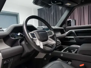 Land Rover Defender 90 D250 Meridian R22