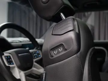 Land Rover Defender 90 D250 Meridian R22