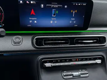 MERCEDES-BENZ V300 D AMG 4MATIC AVANTGARDE lang