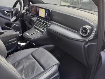 MERCEDES-BENZ V300 D AMG 4MATIC AVANTGARDE lang