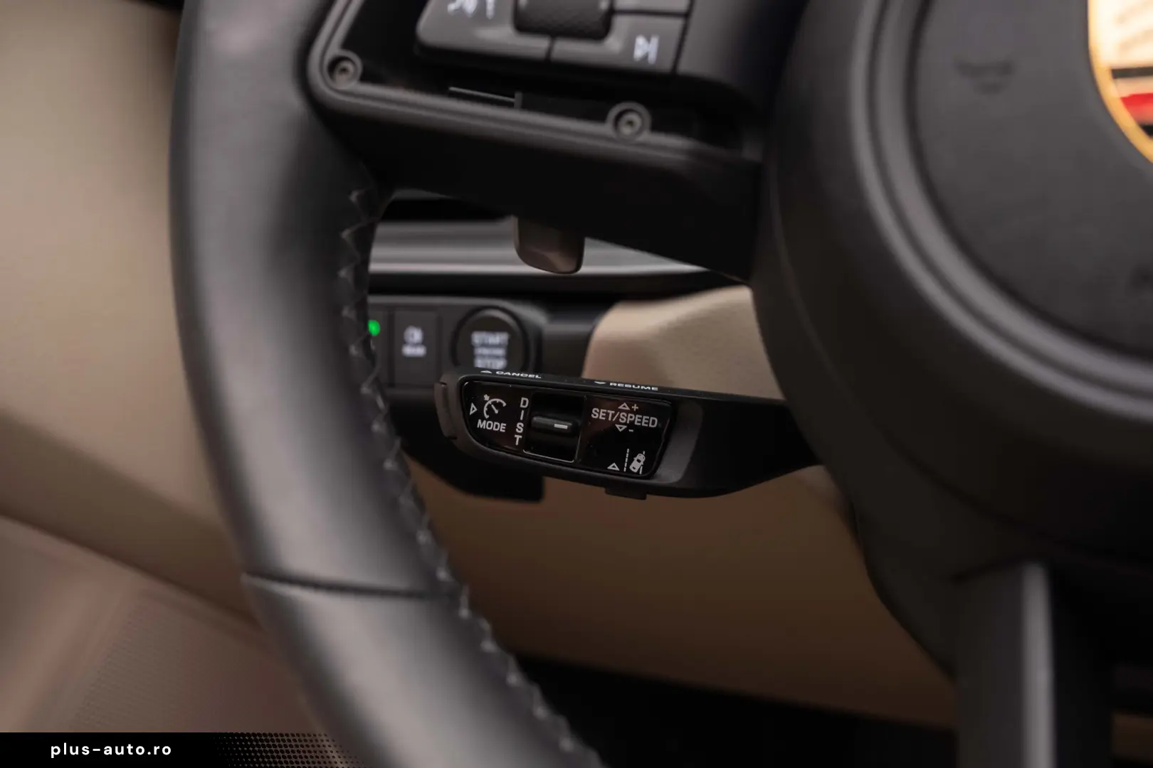 Porsche 911  992 Carrera Cabrio