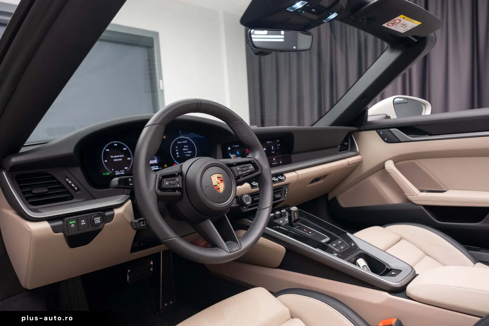 Porsche 911  992 Carrera Cabrio