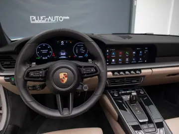 Porsche 911  992 Carrera Cabrio