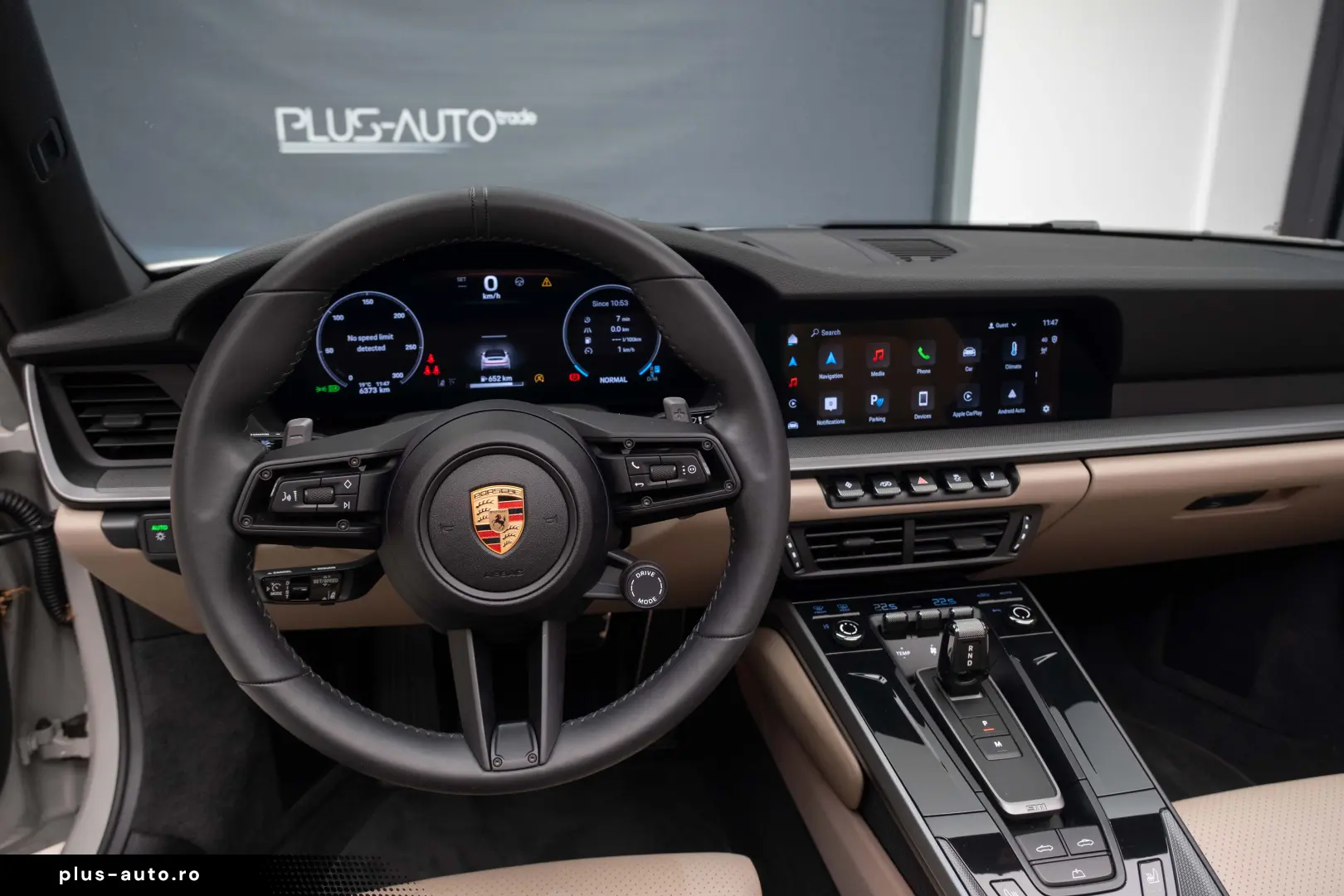 Porsche 911  992 Carrera Cabrio