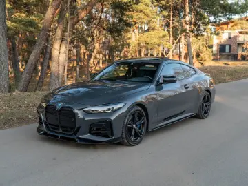 BMW M440i xDrive Coupe