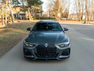 BMW M440i xDrive Coupe