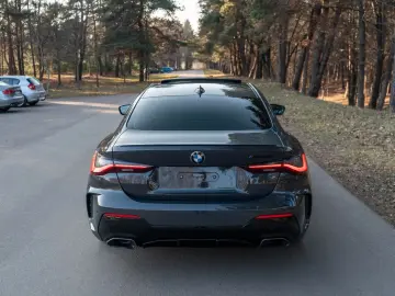 BMW M440i xDrive Coupe