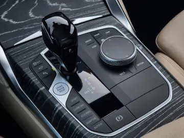 BMW M440i Coupé xDrive Exterieur-Paket M Carbon H&K