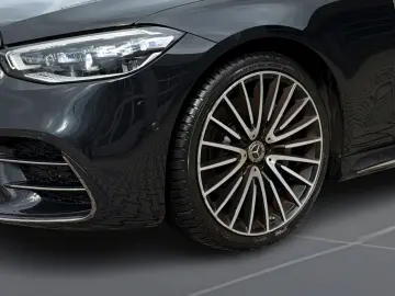 MERCEDES-BENZ 4Matic AMG Head-UP Burmester PANO Memory