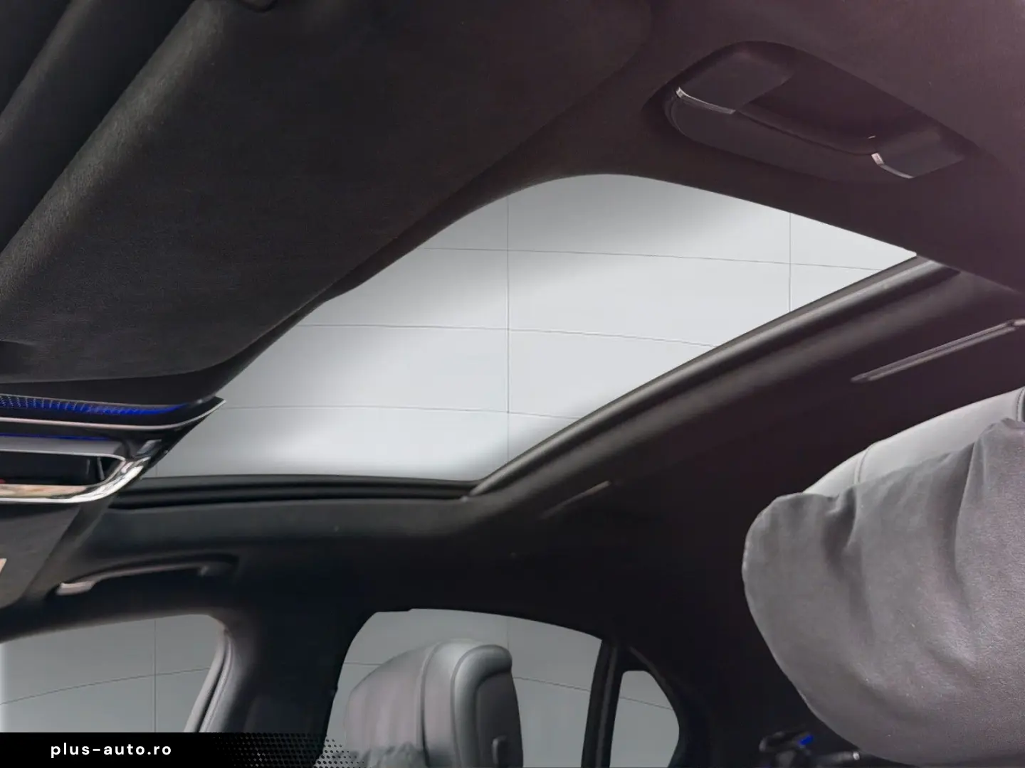 MERCEDES-BENZ 4Matic AMG Head-UP Burmester PANO Memory