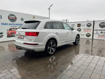 Audi Q7 2015 10 Quattro 3.0