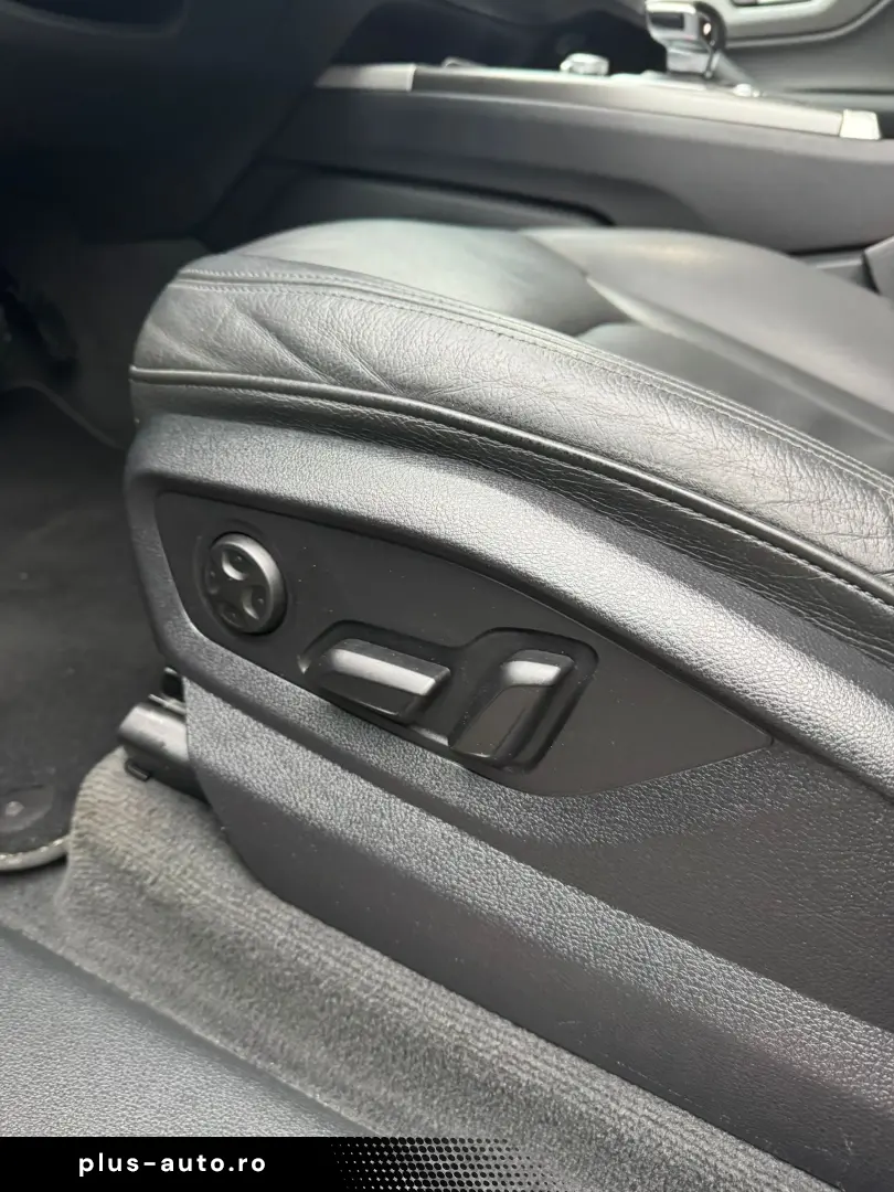 Audi Q7 2015 10 Quattro 3.0