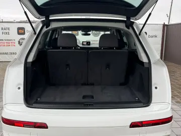 Audi Q7 2015 10 Quattro 3.0