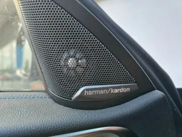 BMW M440d xDrive Coupe Head-Up DAPro EGSD harman PA