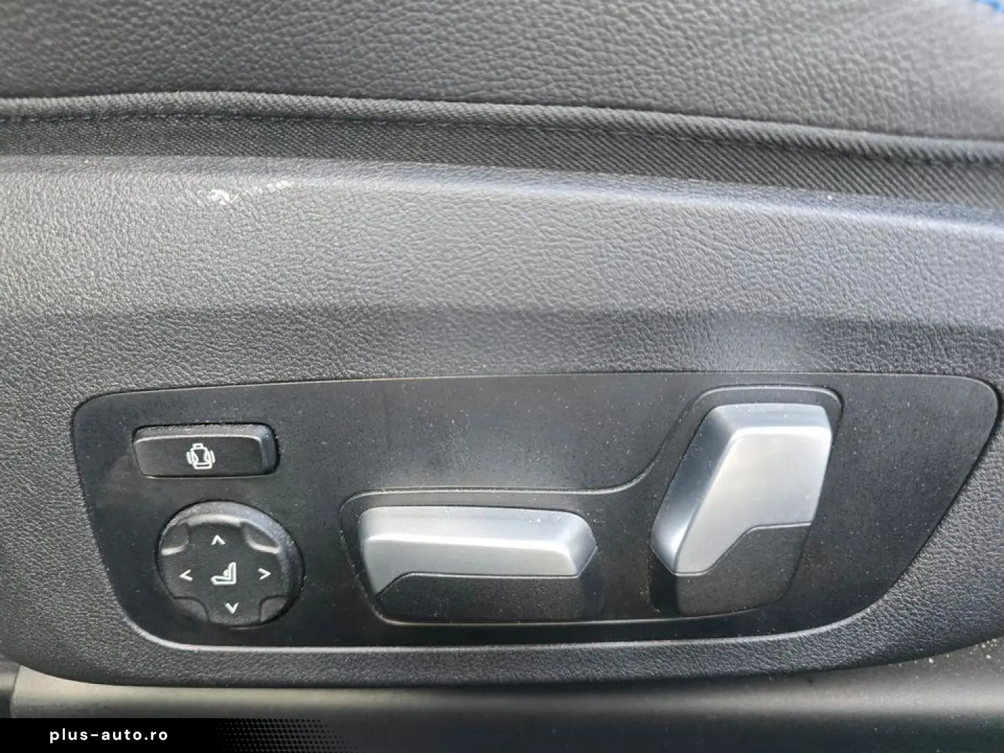 BMW M440d xDrive Coupe Head-Up DAPro EGSD harman PA