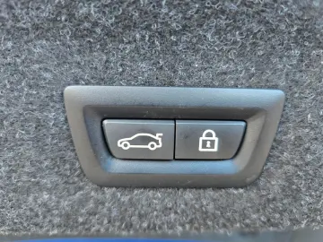 BMW M440d xDrive Coupe Head-Up DAPro EGSD harman PA