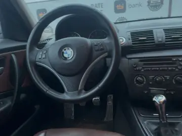 BMW Seria 1 2007 12
