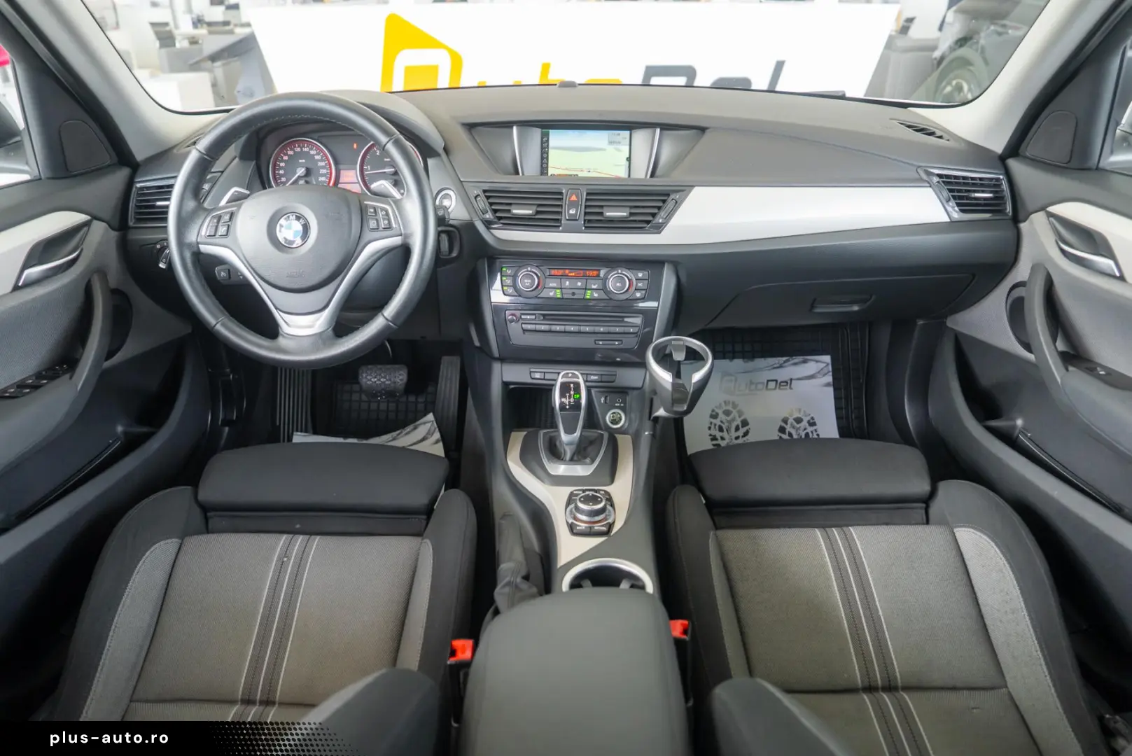 BMW iX1 2013 — imagine 14