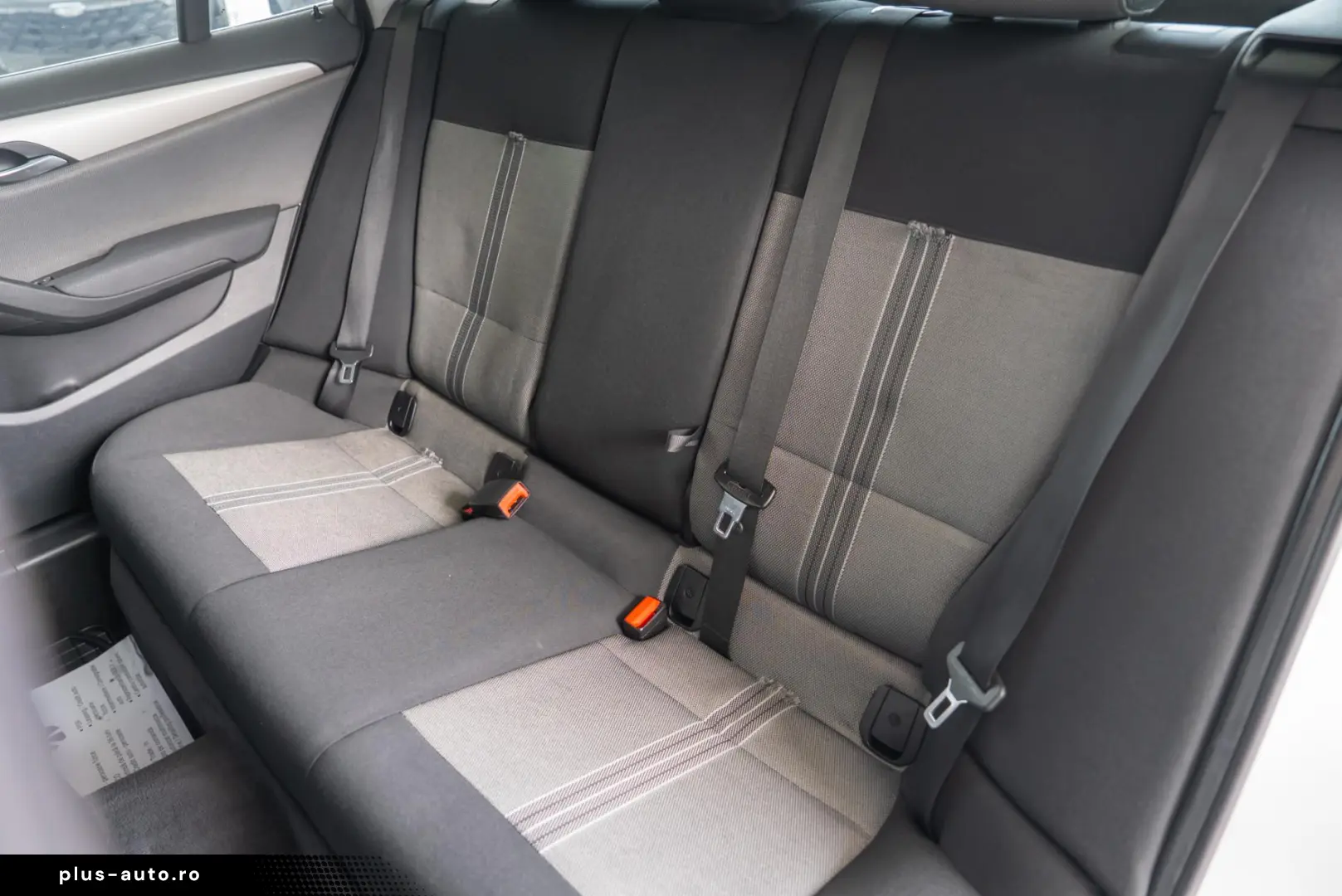 BMW iX1 2013 — imagine 19