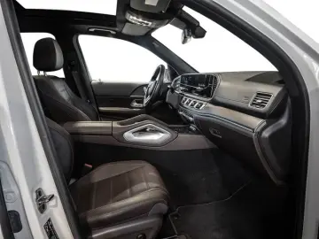 MERCEDES-BENZ GLE 300 d 4M AMG