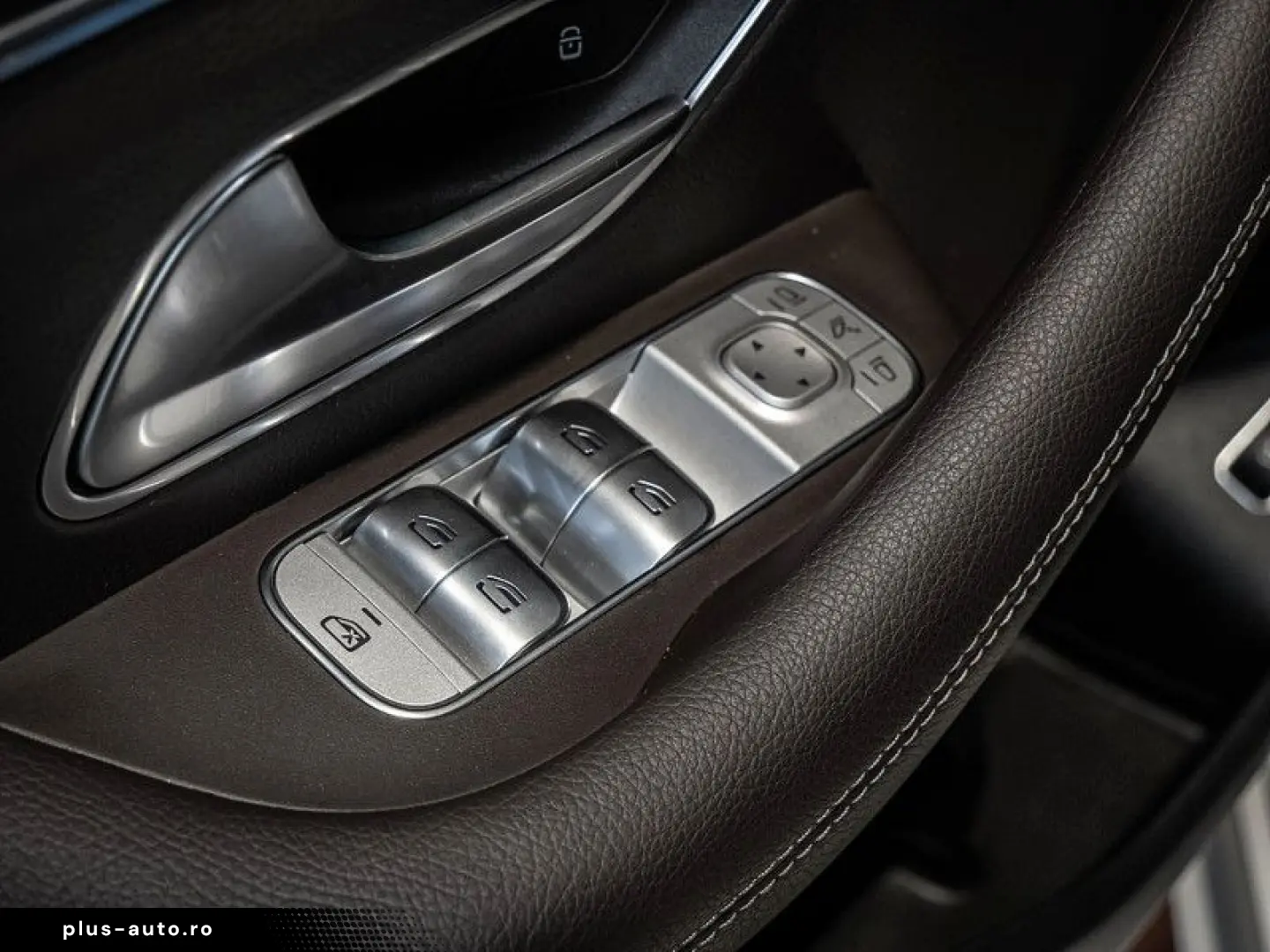 MERCEDES-BENZ GLE 300 d 4M AMG