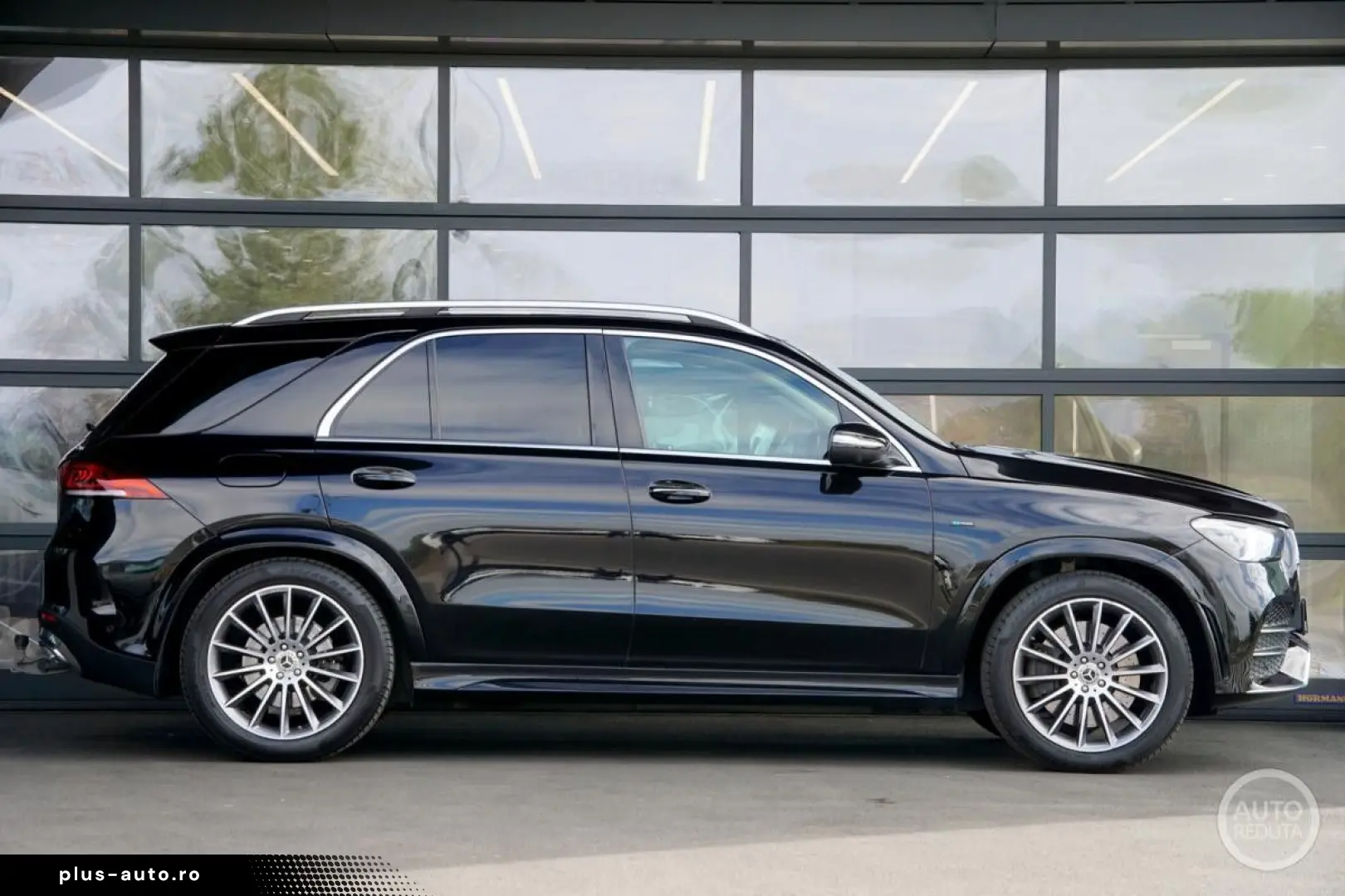 MERCEDES-BENZ GLE 350 de 4Matic Plug-in 320 PS AMG
