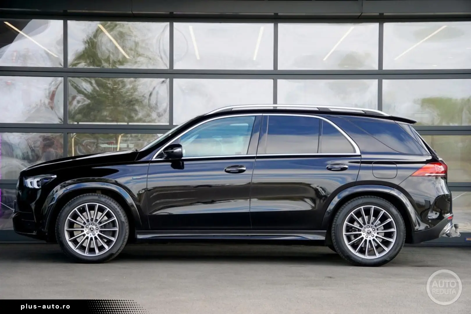 MERCEDES-BENZ GLE 350 de 4Matic Plug-in 320 PS AMG