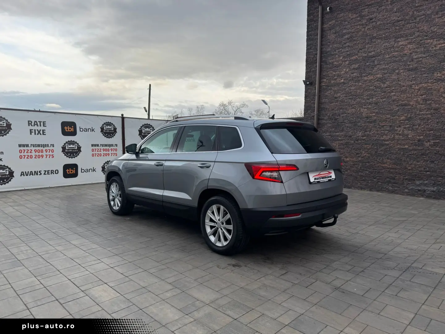 SKODA KAROQ 2017 12
