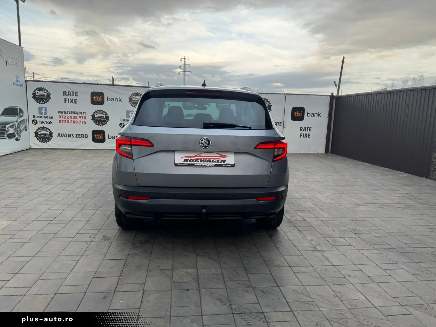 SKODA KAROQ 2017 12