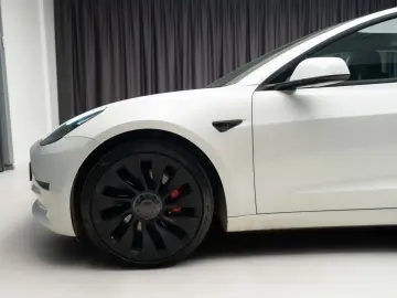 Tesla Model 3S Performance Dual Motors