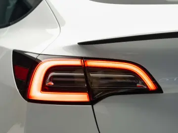 Tesla Model 3S Performance Dual Motors