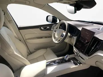 Volvo XC60 T8 Ultra Dark Facelift