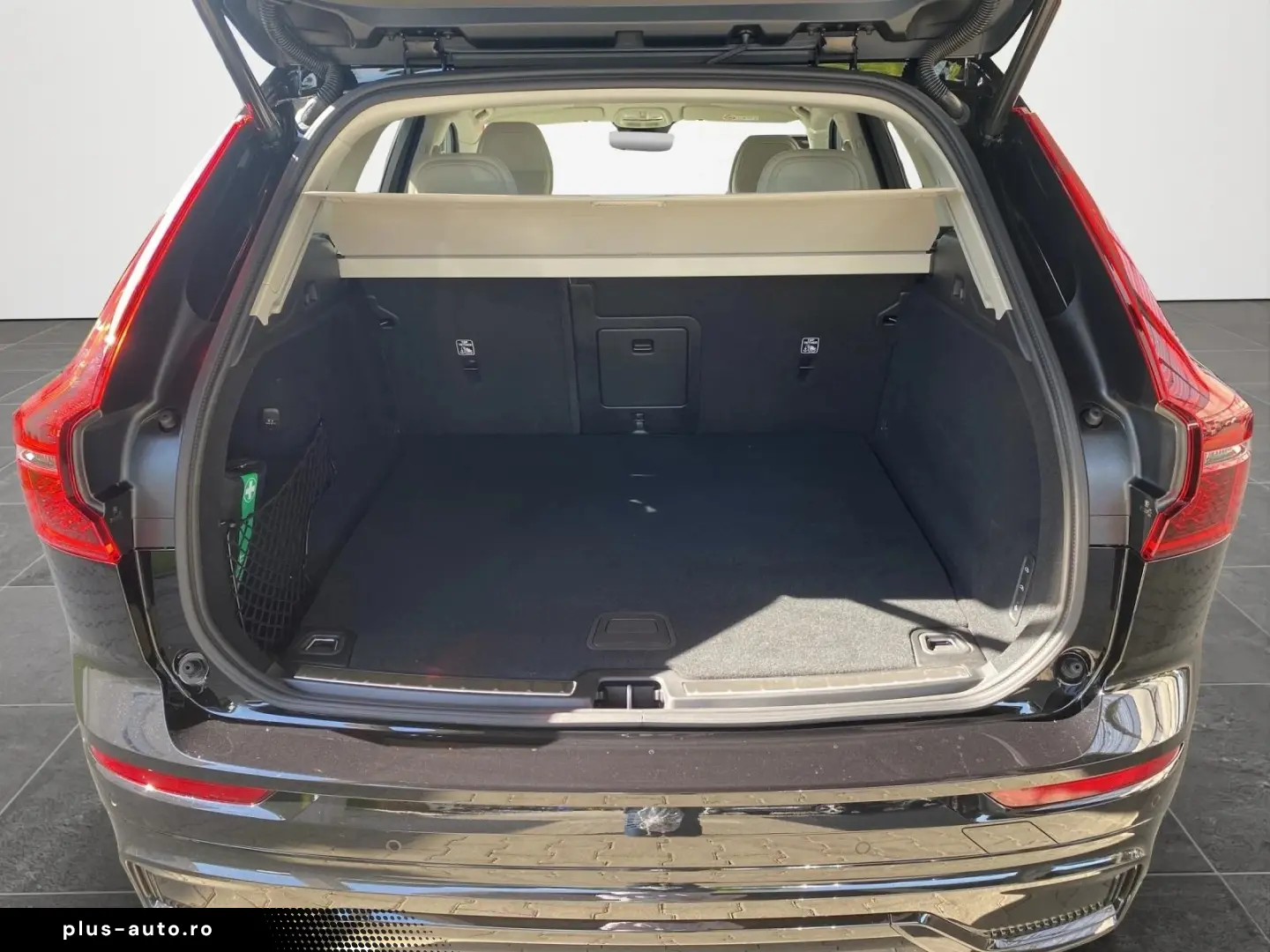 Volvo XC60 T8 Ultra Dark Facelift