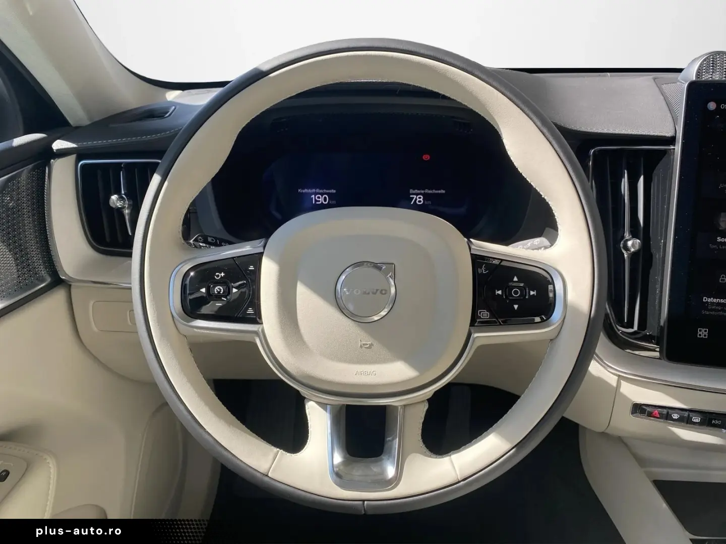 Volvo XC60 T8 Ultra Dark Facelift