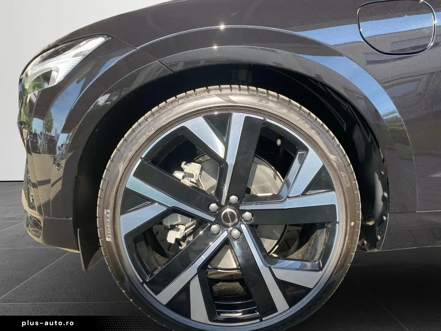 Volvo XC60 T8 Ultra Dark Facelift