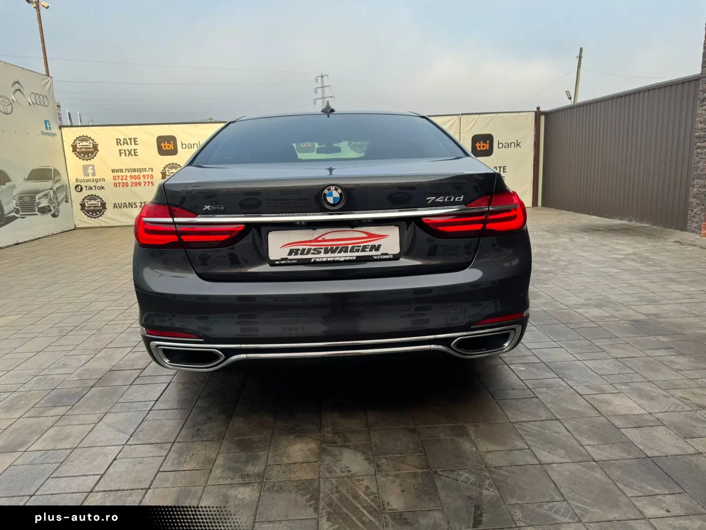BMW 740 LONG 2016 11