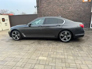 BMW 740 LONG 2016 11