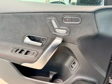 Mercedes-Benz A 35 AMG 4M Pano