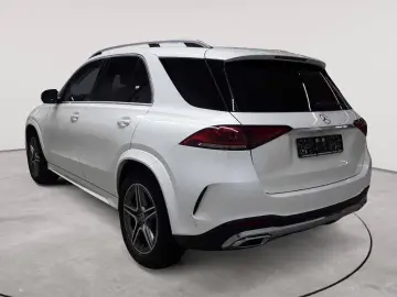 MERCEDES-BENZ GLE 300 d 4M-AMG AHK AssiPL PANO StHz