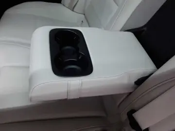 MERCEDES-BENZ GLE 300 d 4M-AMG AHK AssiPL PANO StHz