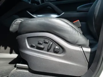 Porsche Cayenne Turbo