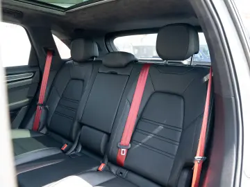 Porsche Cayenne Turbo