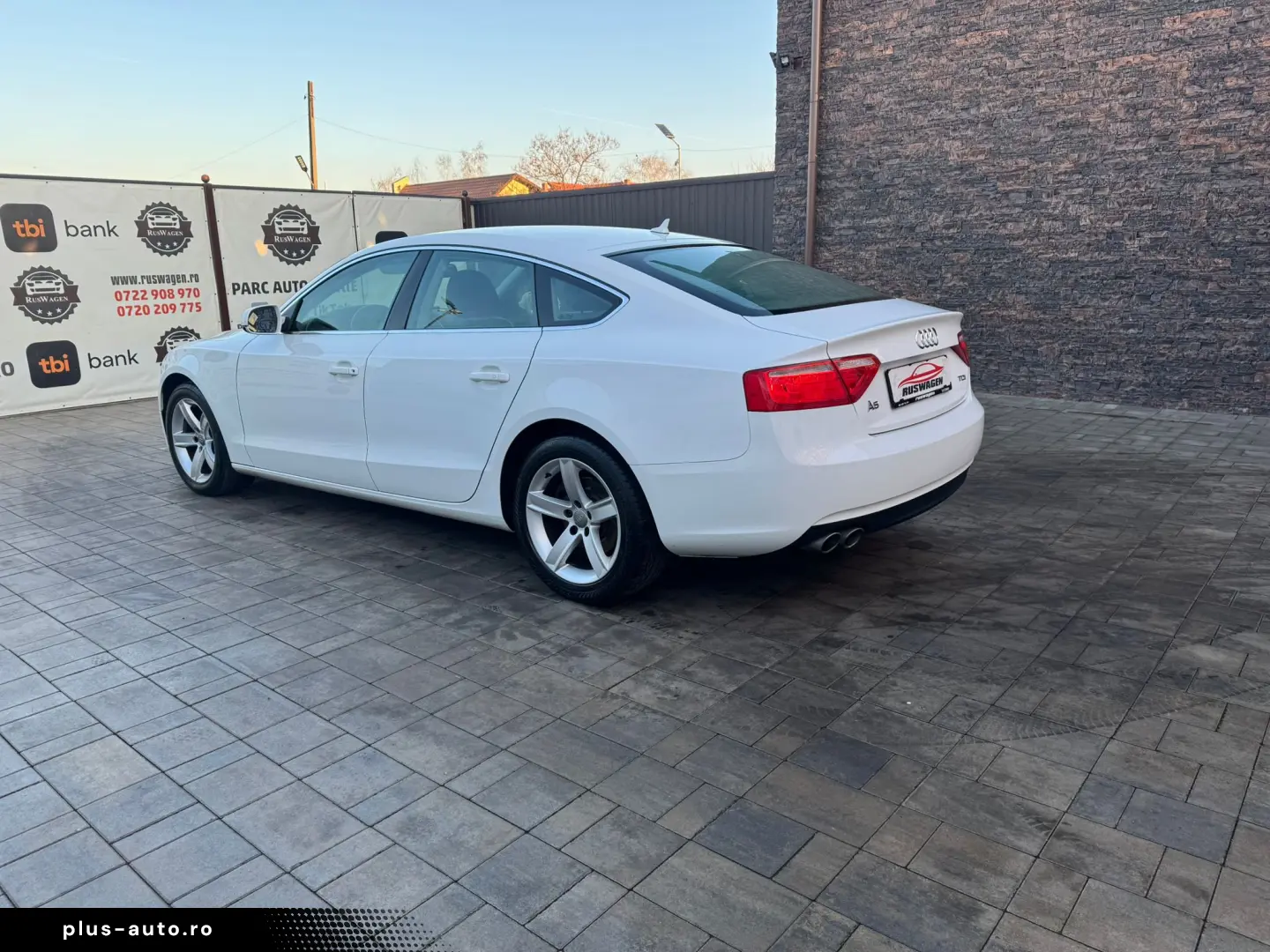 Audi A5 2013 10 2.0