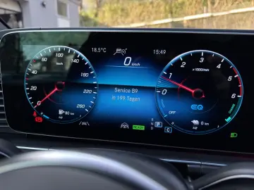 MERCEDES-BENZ GLE 350 de 4Matic AMG 360  PANO BUR Night AHK