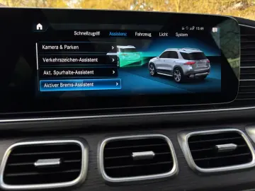 MERCEDES-BENZ GLE 350 de 4Matic AMG 360  PANO BUR Night AHK